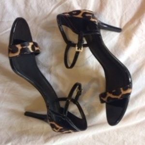 MICHAEL Michael Kors Women's Simone Mid Sandal